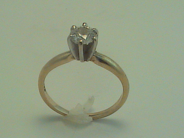 Ladies Solitaire Ring